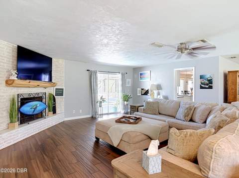 1437 Golfview Drive, Daytona Beach FL - photo 9 of 71