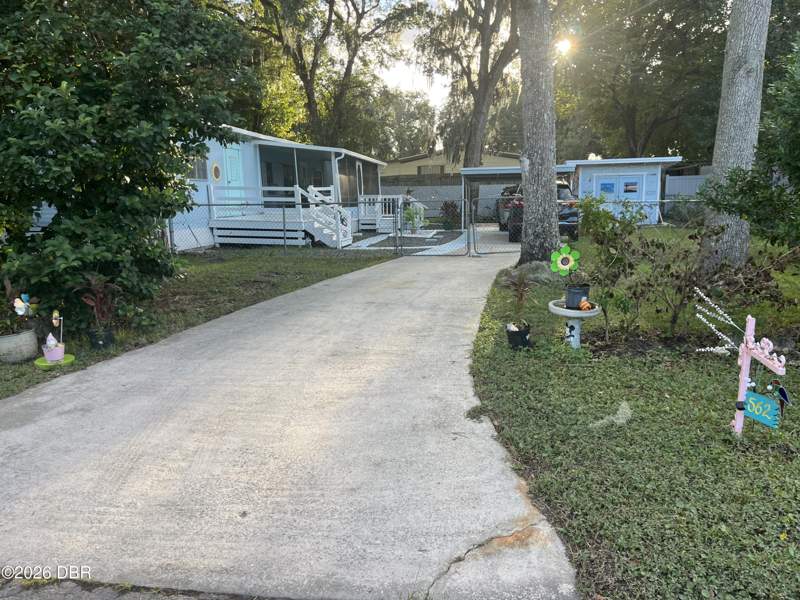 2 bedroom Manufactured Home at 562 Bryant Street, Fleming Fitch, Ormond Beach — photo 2