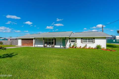 914 Reed Canal Road, South Daytona FL - photo 7 of 41