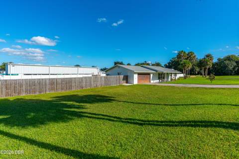 914 Reed Canal Road, South Daytona FL - photo 10 of 41