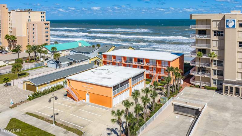 2 bedroom Condominium at 3845 S Atlantic Avenue #0030, Daytona Beach Shores, Daytona Beach Shores — photo 3