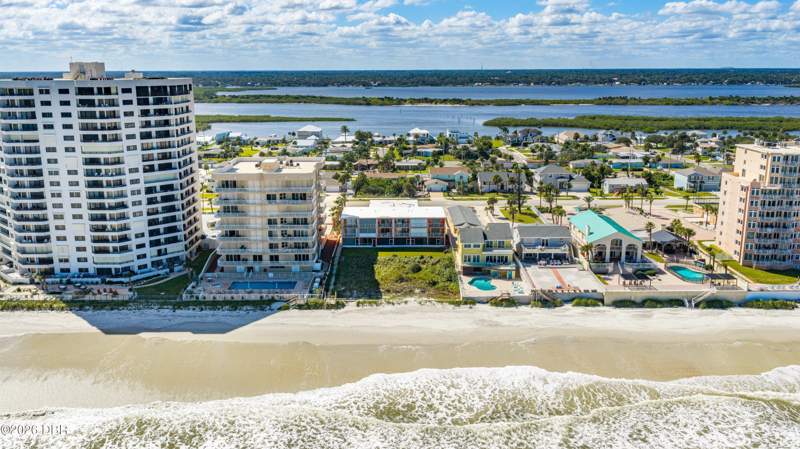 2 bedroom Condominium at 3845 S Atlantic Avenue #0030, Daytona Beach Shores, Daytona Beach Shores — photo 4
