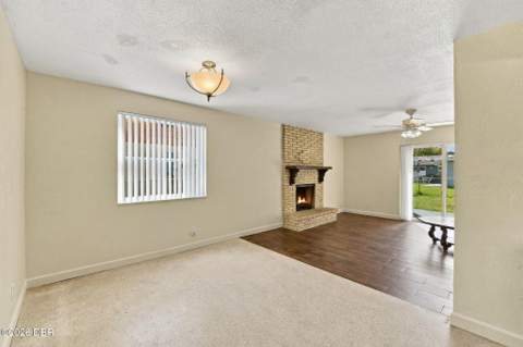 1312 Margina Avenue, Daytona Beach FL - photo 7 of 29