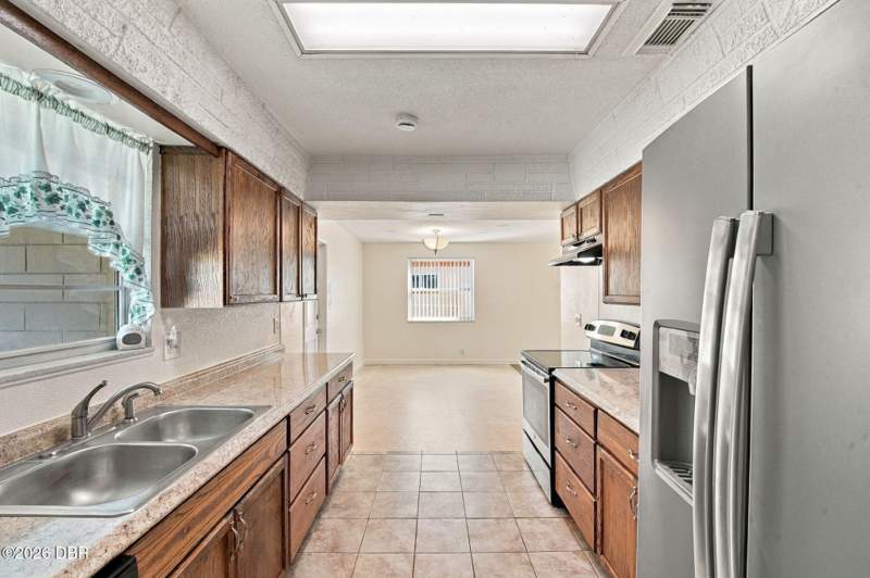 3 bedroom Single Family Residence at 1312 Margina Avenue, Fairway Estates, Daytona Beach — photo 5
