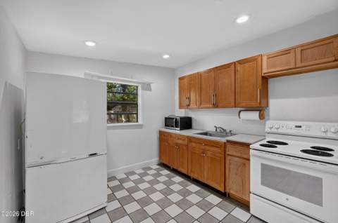 315 Dorothy Avenue, Holly Hill FL - photo 13 of 24
