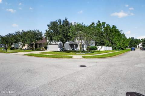 21 Pergola Place, Ormond Beach FL - photo 10 of 75