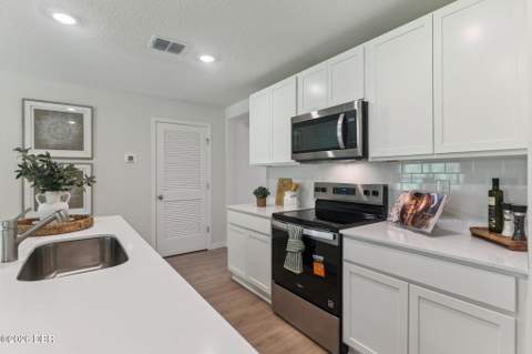 18 Amberwood Lane, Ormond Beach FL - photo 16 of 30