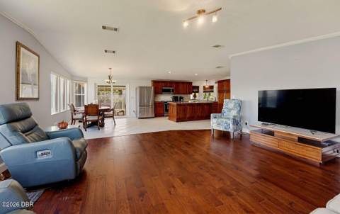 483 Sioux Boulevard, Oak Hill FL - photo 9 of 34