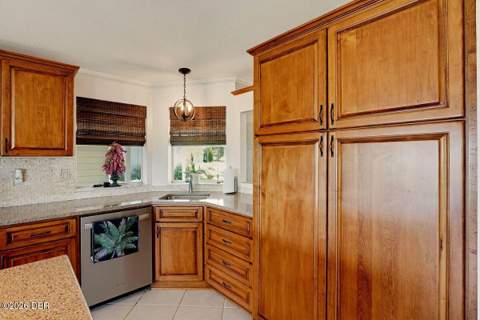 483 Sioux Boulevard, Oak Hill FL - photo 15 of 34