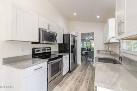 100 Fiddlesticks Circle, Daytona Beach FL - photo 13 of 45