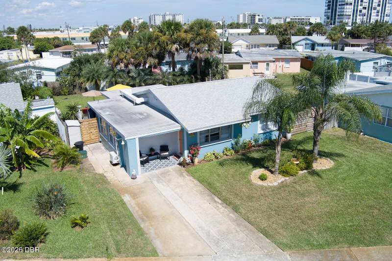 3 bedroom Single Family Residence at 14 Tropical Drive, Sunny Shores, Ormond Beach — photo 2