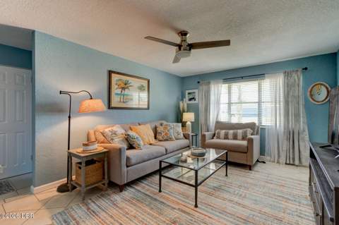 14 Tropical Drive, Ormond Beach FL - photo 9 of 39