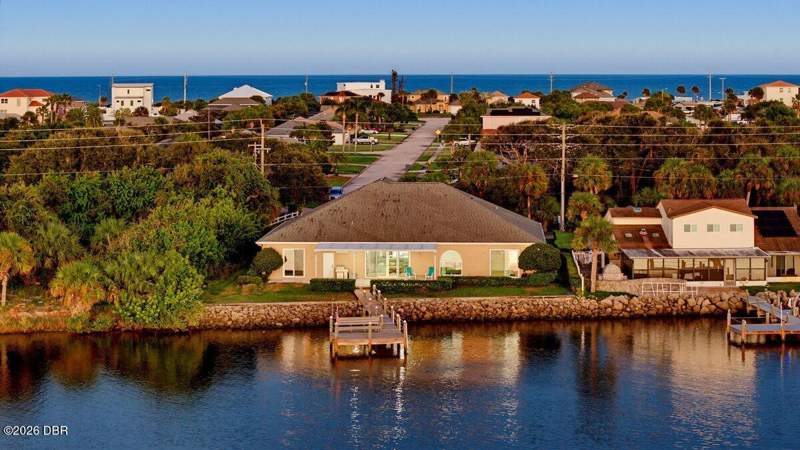 4 bedroom Single Family Residence at 3672 John Anderson Drive, Ormond Beach, Ormond Beach — photo 3
