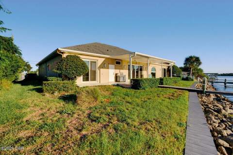 3672 John Anderson Drive, Ormond Beach FL - photo 11 of 83