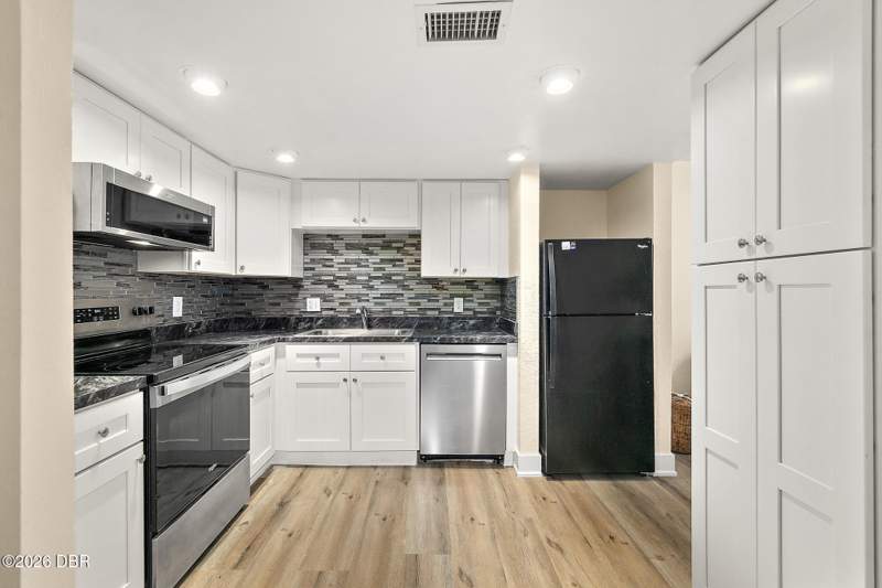 2 bedroom Condominium at 5500 Ocean Shore Boulevard #88, Kingston Shores Condo, Ormond Beach — photo 3