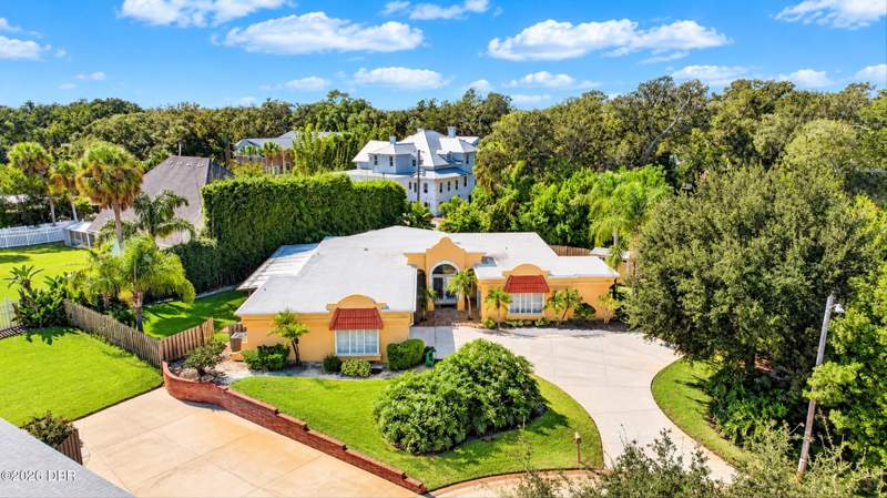 3 bedroom Single Family Residence at 30 Bosarvey Circle, The Woods, Ormond Beach — photo 5