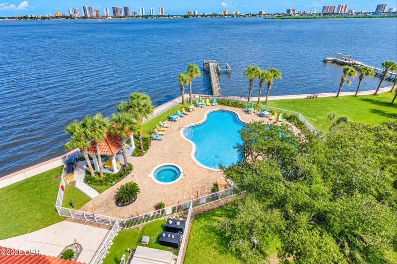 3 bedroom Condominium at 2801 S Ridgewood Avenue #608, Halifax Landing Condo, South Daytona — photo 5