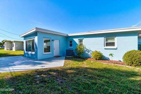 3724 Cardinal Boulevard, Daytona Beach Shores FL - photo 21 of 26