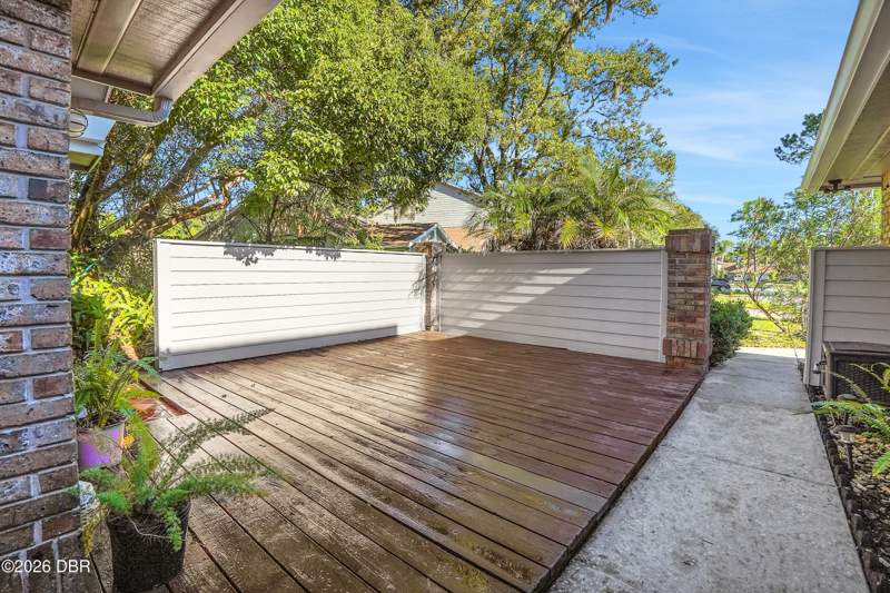 3 bedroom Townhouse at 548 Brown Pelican Drive, Pelican Bay, Daytona Beach — photo 4
