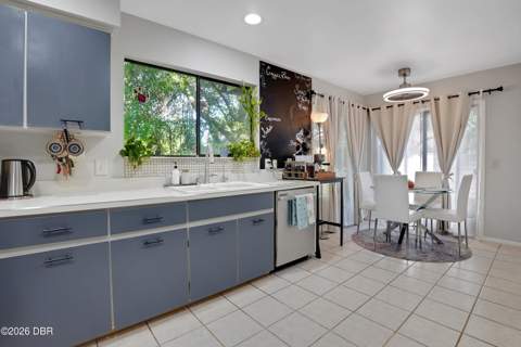 548 Brown Pelican Drive, Daytona Beach FL - photo 6 of 32