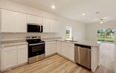 712 Alderwood Avenue, Deltona FL - photo 9 of 34