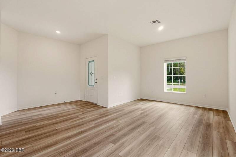 4 bedroom Single Family Residence at 712 Alderwood Avenue, Deltona, Deltona — photo 5