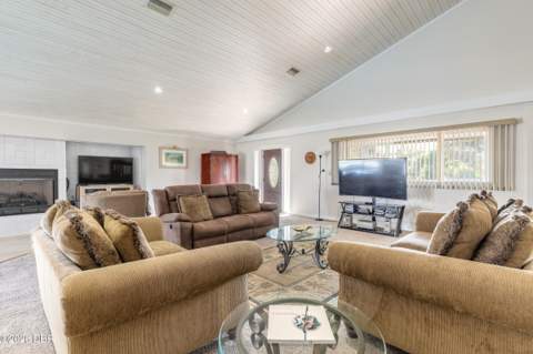 151 Reef Road, South Daytona FL - photo 13 of 70