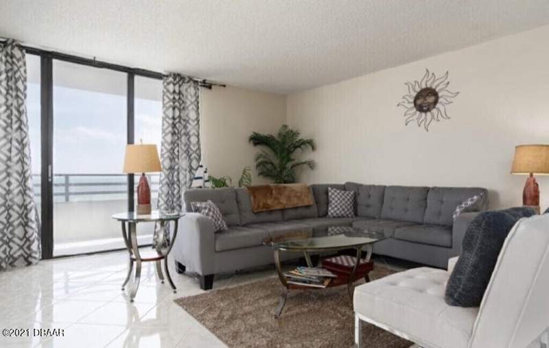 2 bedroom Condominium at 1420 N Atlantic Avenue #1402, Horizons Condo, Daytona Beach — photo 3