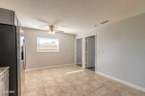 228 E Holly Drive, Orange City FL - photo 10 of 37