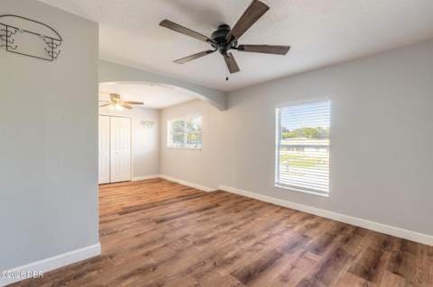228 E Holly Drive, Orange City FL - photo 21 of 37