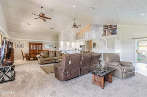 151 Reef Road, South Daytona FL - photo 10 of 70