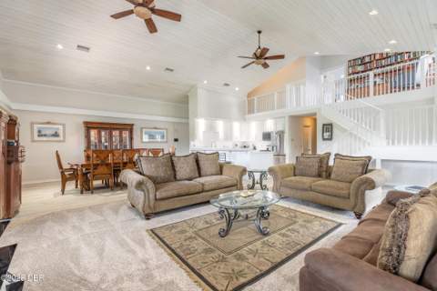 151 Reef Road, South Daytona FL - photo 9 of 70