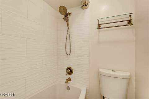 2226 Vista Palm Drive, Edgewater FL - photo 14 of 37