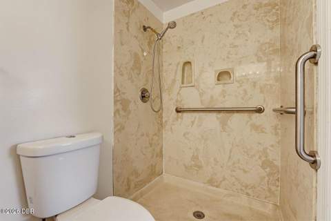 2226 Vista Palm Drive, Edgewater FL - photo 21 of 37