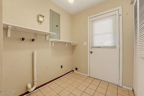 2226 Vista Palm Drive, Edgewater FL - photo 22 of 37