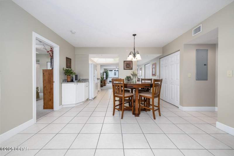 3 bedroom Condominium at 2055 S Atlantic Avenue #710, Towers Grande, Daytona Beach Shores — photo 4