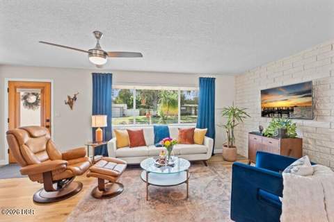 83 S Capri Drive, Ormond Beach FL - photo 6 of 35