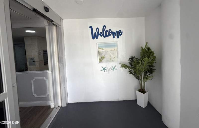 1 bedroom Condominium at 2800 N Atlantic Avenue #1608, Towers, Daytona Beach — photo 5