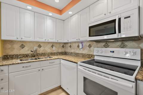2987 S Atlantic Avenue #202, Daytona Beach Shores FL - photo 7 of 37