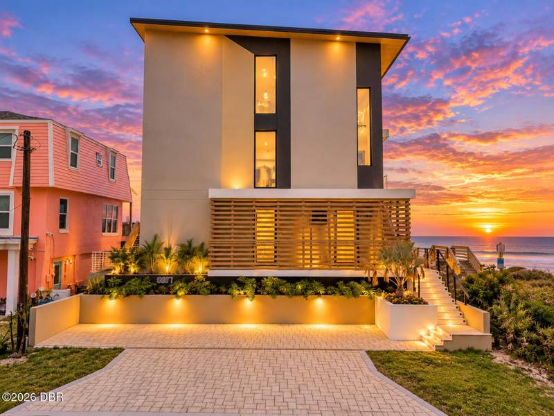 5 bedroom Single Family Residence at 6887 S Atlantic Avenue, Bethune Volusia Beach, New Smyrna Beach — photo 3
