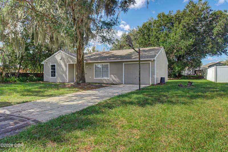 2 bedroom Single Family Residence at 506 Ferdinand Avenue, Deltona Lakes, Deltona — photo 3