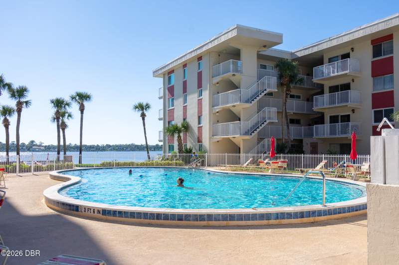 1 bedroom Condominium at 2711 N Halifax Avenue #470, Riverside Condo, Daytona Beach — photo 3