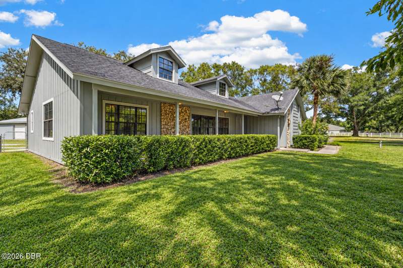 3 bedroom Single Family Residence at 240 Country Circle Drive, Quiet Place In The Country, Port Orange — photo 4