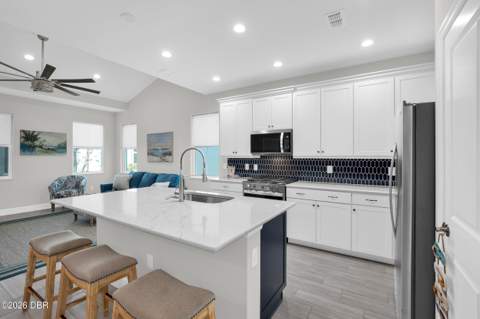 279 Latitude Drive, Daytona Beach FL - photo 11 of 109