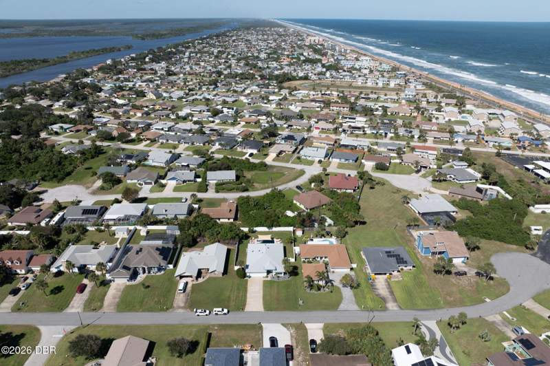 3 bedroom Single Family Residence at 119 Mariners Drive, Starboard Light, Ormond Beach — photo 2