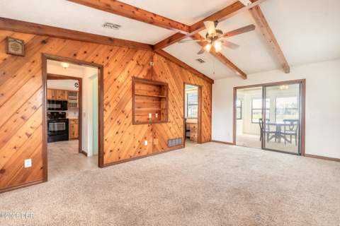 827 Pine Tree Court, Port Orange FL - photo 10 of 37
