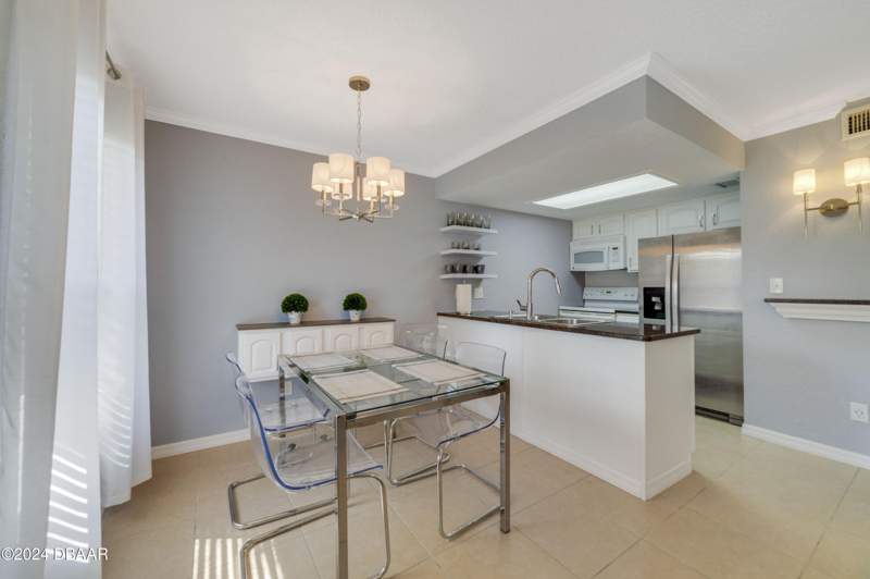 1 bedroom Condominium at 108 Lacosta Lane #614, Indigo Woods Condo, Daytona Beach — photo 3