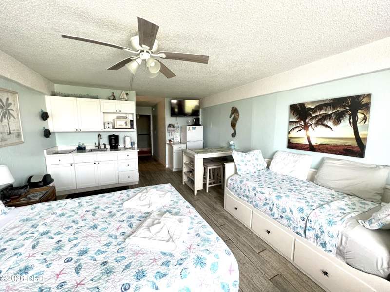 0 bedroom Condotel at 800 N Atlantic Avenue #415, Daytona Beach Club Condo, Daytona Beach — photo 5