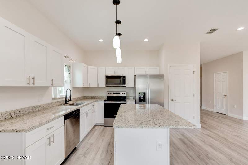 3 bedroom Single Family Residence at 1680 9th Avenue, Daytona Park Estates, DeLand — photo 3