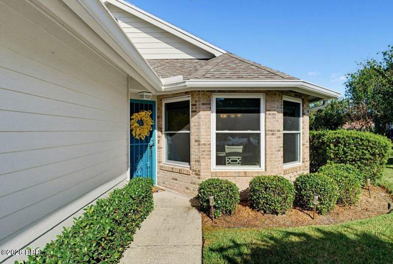 2 bedroom Single Family Residence at 109 Morning Dove Court, Pelican Bay, Daytona Beach — photo 3